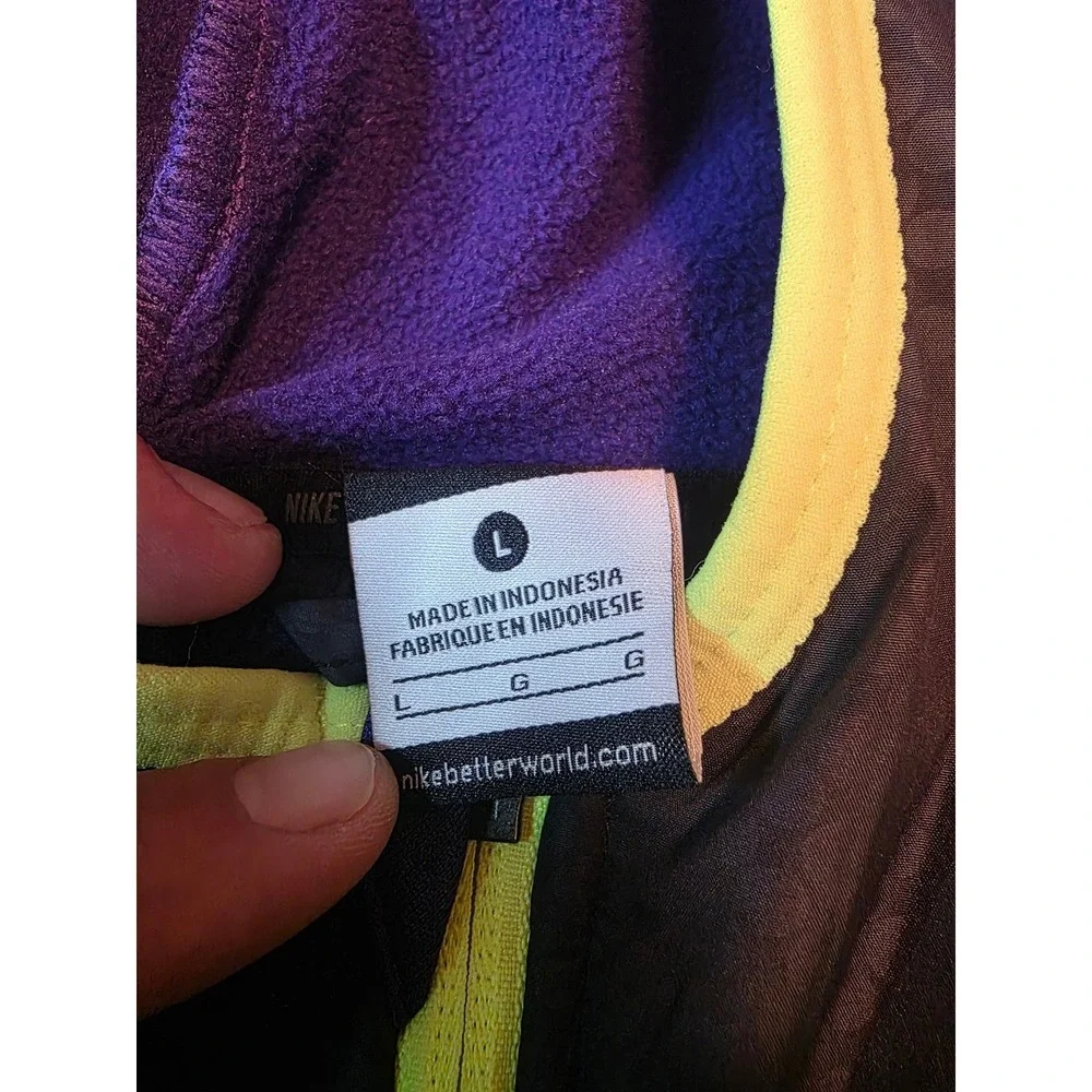 Nike Therma-FIT Mens Jacket Purple Multi Color Full Zip Hoodie